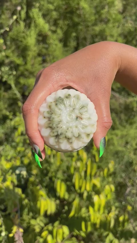 Rosemary Peppermint 'No More Break' Shampoo Bar🧼 + FREE Gift🎁